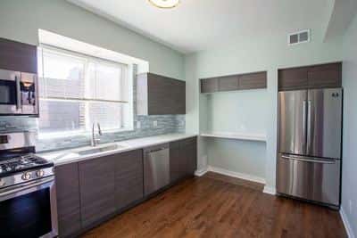 3 BR for rent — 3859 N Spaulding Ave Unit 2, Chicago 2