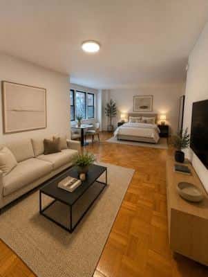 Studio for rent — 150 E 18th St, New York 1