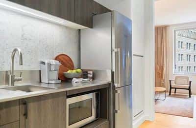Studio for rent — 84 William St, New York 5