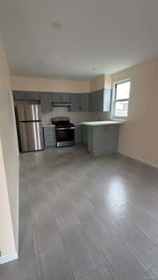 3 BR for rent — 9947 163rd Dr, Jamaica 2