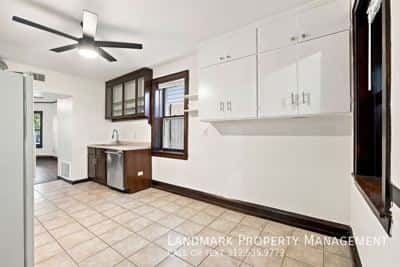 2 BR for rent — 2962 N Allen Ave #B, Chicago 6
