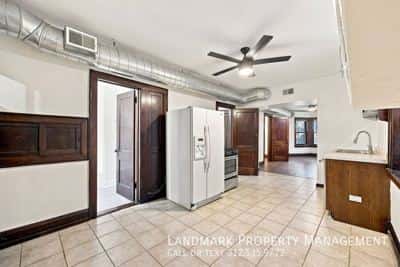 2 BR for rent — 2962 N Allen Ave #B, Chicago 4