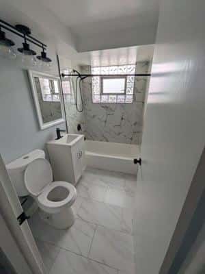 2 BR for rent — 6212 W Montrose Ave, Chicago 8