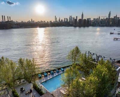 Studio for rent — 60 Wharf Dr, Brooklyn 3