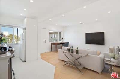 1 BR for rent — 119 Paloma Ave APT D, Venice 7