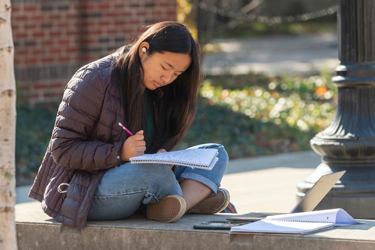 Fall Semester Classes End