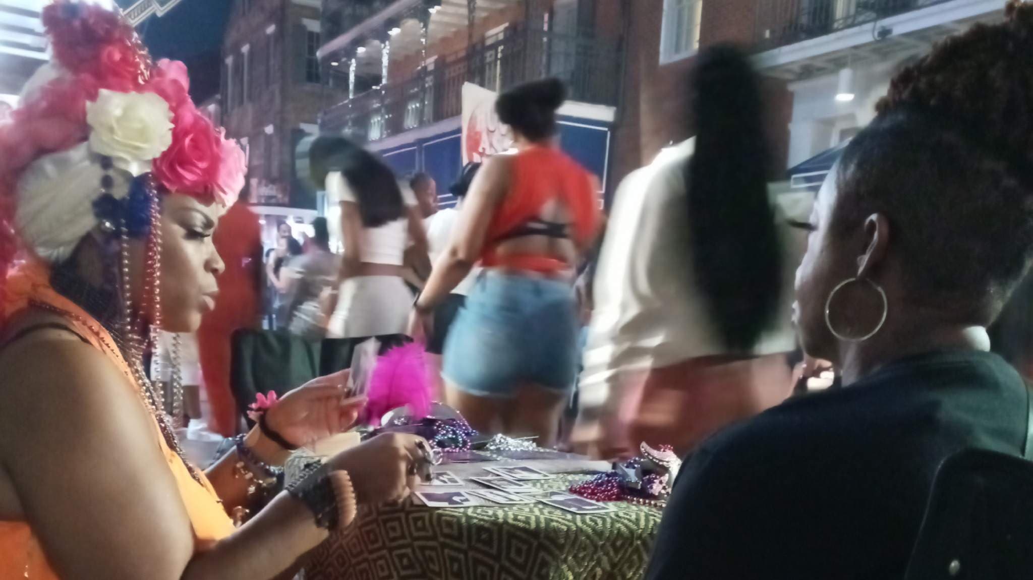 Free 15 minute reading for Members Only