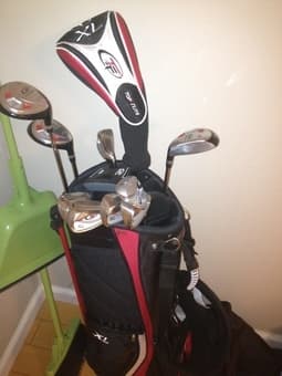 COMPLETE Golf Set with Bag, less than 3 months old - $200 OBO 1
