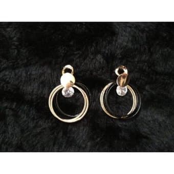 Several light weight drill earrings for sale 2