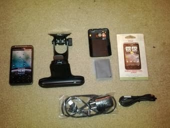 HTC Thunderbolt 4G (Verizon Wireless) 1