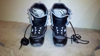 Women's Snowboard Boots size 8.5 Northwave Devine 2