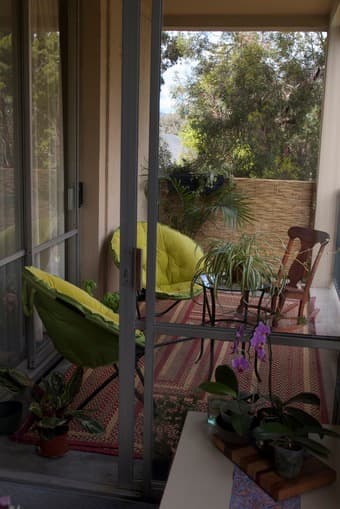 Stanford apartment w/ nice balcony! Available Feb. 16th until Feb 20th 1
