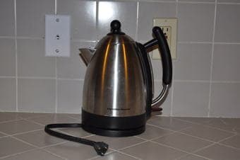 Moving Sale: household Appliances (1) 2
