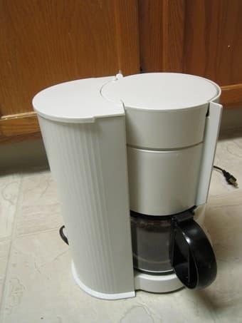 Braun coffee pot:10$ 3