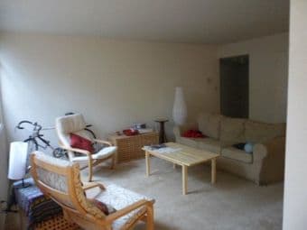 1 nice room in Menlo Park. Close to Campus. Available 22nd of March 3
