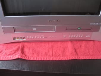 Great TV-DVD Player for sale! Only 25$! 2