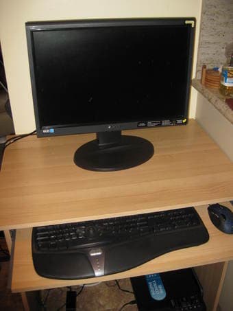 small desk for sale 1