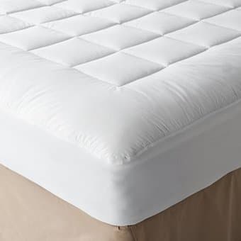 twin size mattress pad Fieldcrest almost new 15$ 1