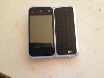 Sell-motorola backflip -----$60 1