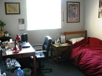 Summer Sublet EV - FEMALE, Stanford affiliate, graduate student 3