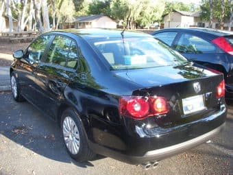 Lease Transfer: $274/Month, 2010 VW Jetta Auto Transimission 3