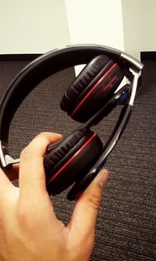 Selling Fanny Wang Headphones 1000series, black, with 2yr warranty 1