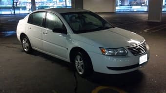 2007 Saturn Ion - Great for Commuters and Road Trippers 1