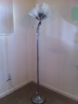Free 5 Light Lamp 1