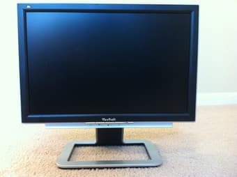 ViewSonic 20.1" LCD Monitor w/ Built-in Stereo speakers [$75] 1