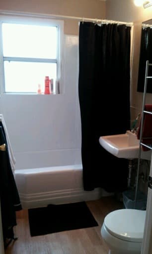 Looking for roommate - <500/month for summer! 1