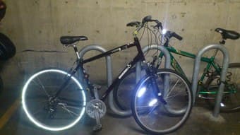 DiamondBack Edgewood LX Men's Sport Hybrid Bike, Size XL & equipment 1