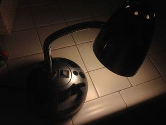 desk lamp 5$ 1