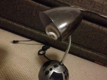 desk lamp 5$ 2