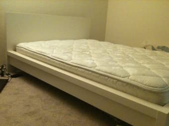 Full Size Bed Frame (White) + mid beam + Mattress 1