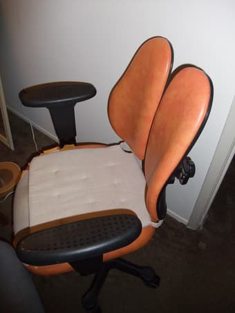 office chairs (FREE) 1