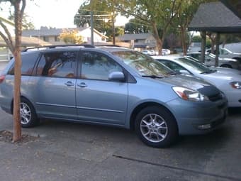 Toyota Sienna 2005 115,500 miles - $15500 1