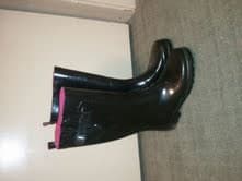 New rain boots size 7 1