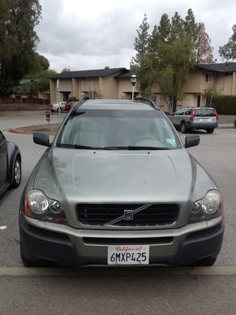 Moving Sale: Volvo XC-90 Excellent! 1