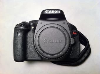 Canon T3i/600D Body 1