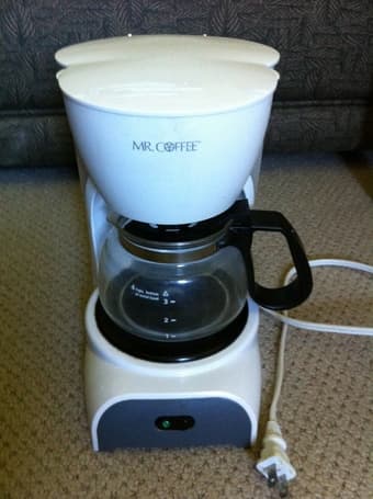 Mr. Coffee coffee maker $4 1