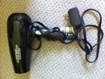 Hair dryer $5 1