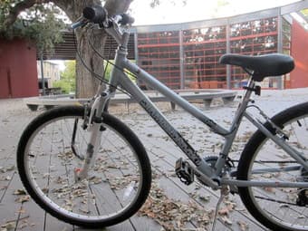 Bike for sale! (FREE unused helmet) 2