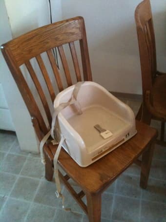 Bathtub $3 - Booster chair $5 - Intercom $12 2