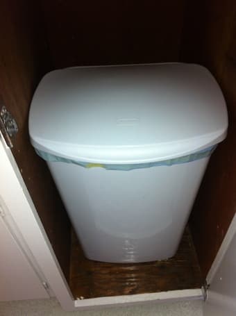 Waste basket - $10 1