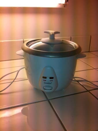 3 cup rice cooker - $15 1