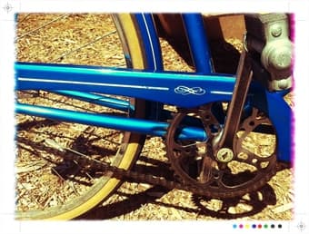 Stylish Vintage Schwinn Collegiate 26" Bike 3