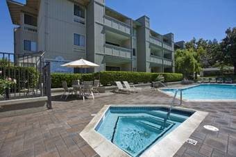 1 bedroom/ bath in 2BR/2BA 1021sqft apartment at Los Altos for $1200/m 2