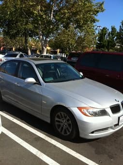 BMW 2006 325i 64000miles about, automatic transmission, full features 2
