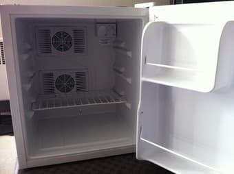 Black and Decker Mini Fridge, 2 shelves, $50 2