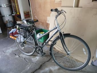 Moving sale: bike, desk grill -- Redwood City 1